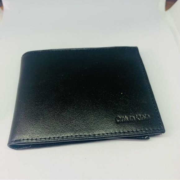 Calvin Klein Black Leather Wallet - Picture 2 of 10